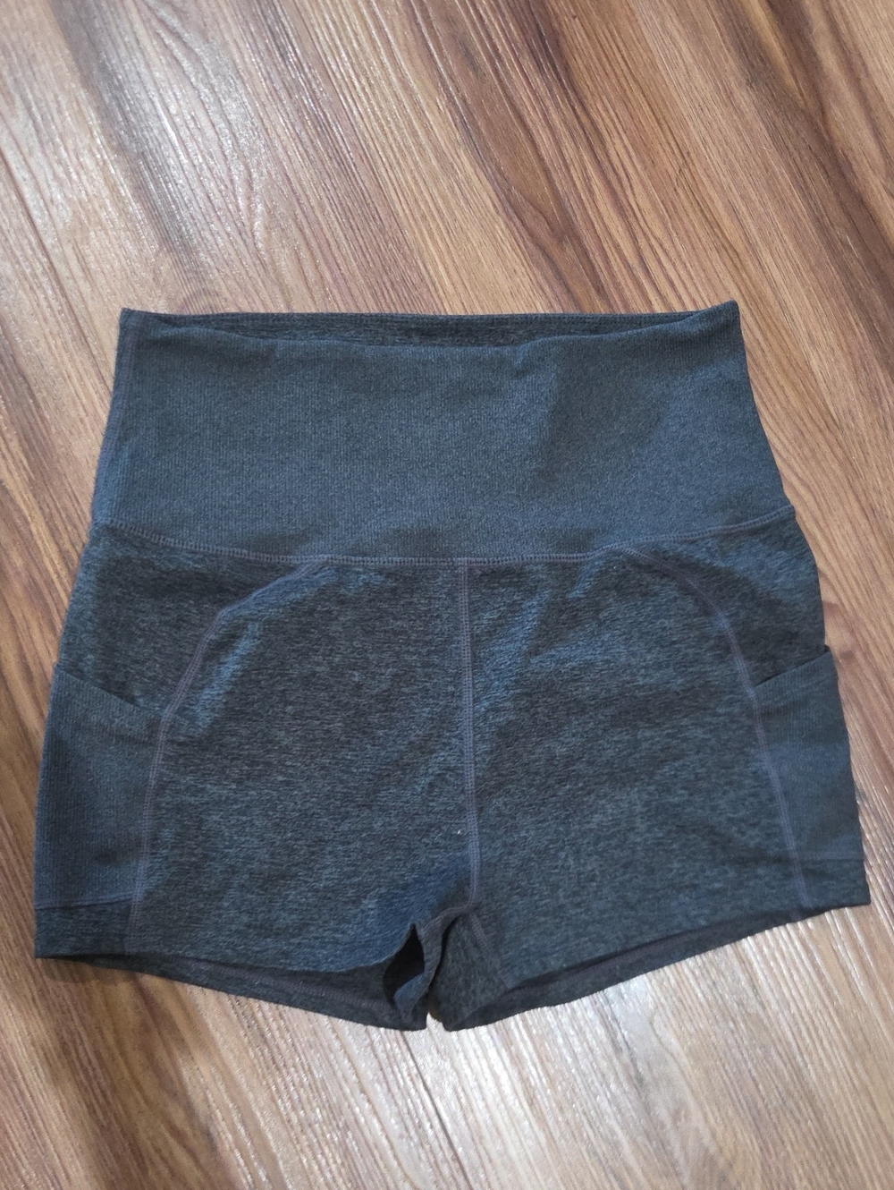 High-Waist Performance Women’s Shorts — Dark Gray